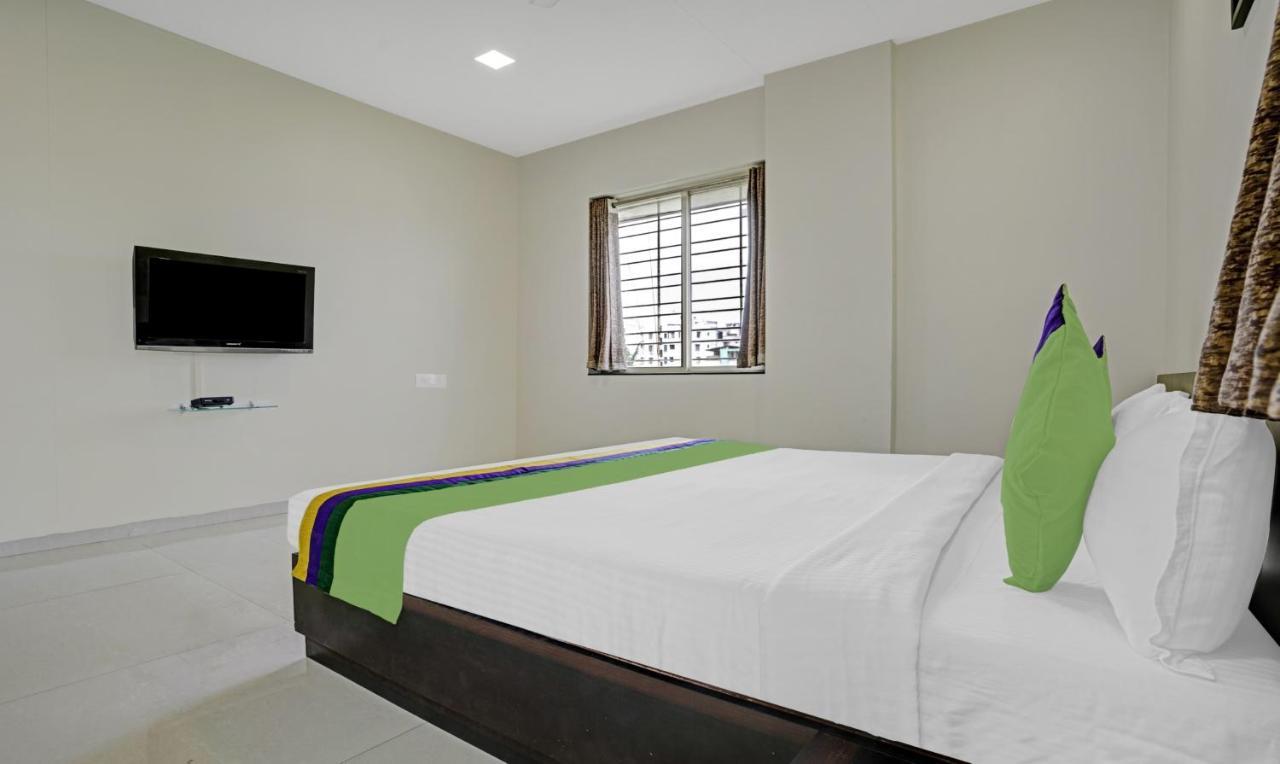 Treebo Excellent Homes, Nashik Extérieur photo
