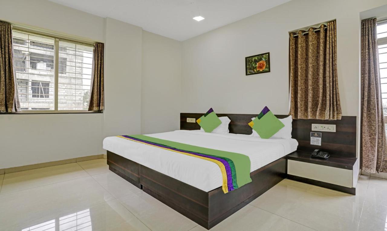 Treebo Excellent Homes, Nashik Extérieur photo
